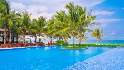 Kolam Renang Resort